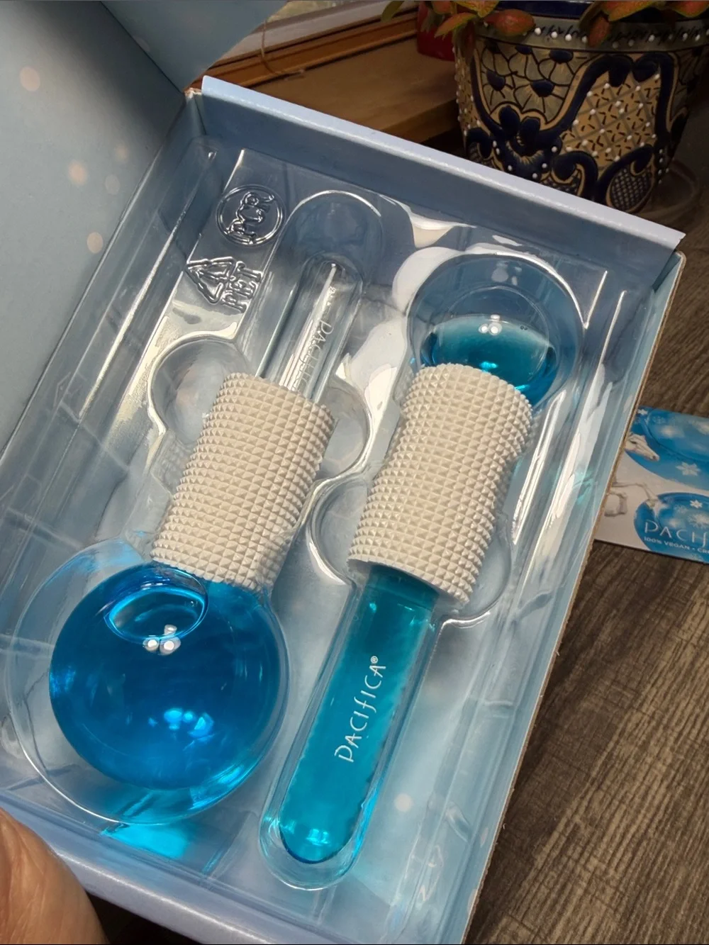 Pacifica Chill Baby Cooling Cryo Globes